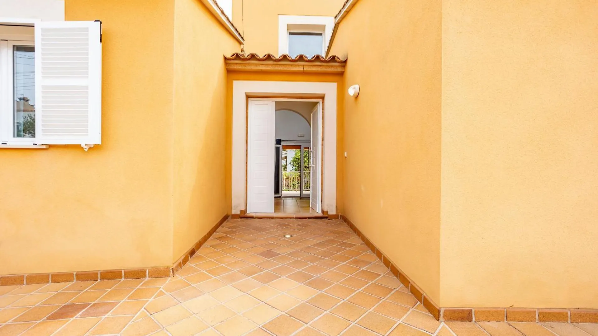 Casa Tulipa By Dracmallorca Cala Llombards